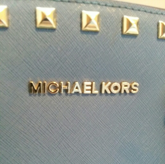 MICHAEL KORS STUDDED SELMA STUD BAG - Picture 2 of 8